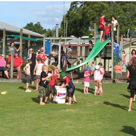 Omokoroa Kiwi Holiday Park 타우랑가 외부 사진